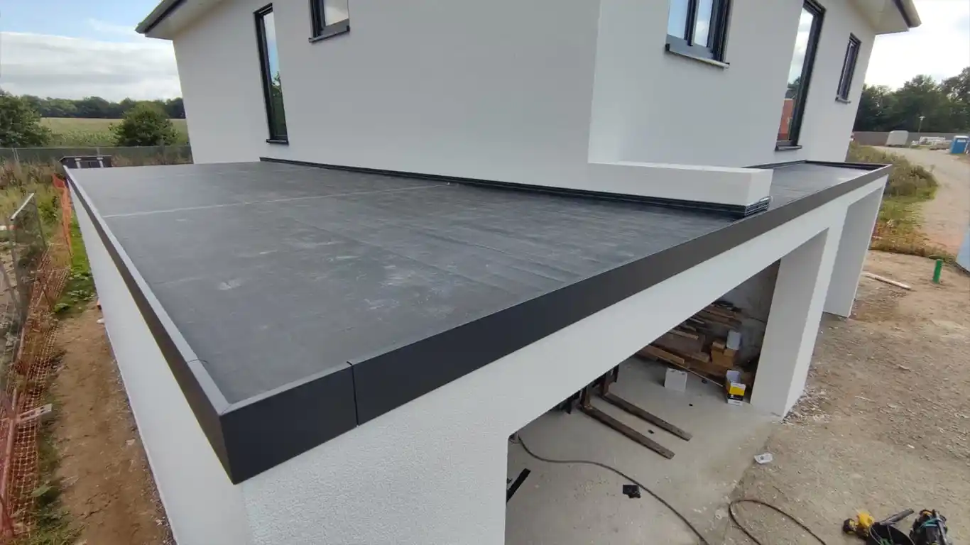 galerie-dacheindeckung-zimmerei-likaj-gehdebrecht-neumuenster-02_6935500f4118c